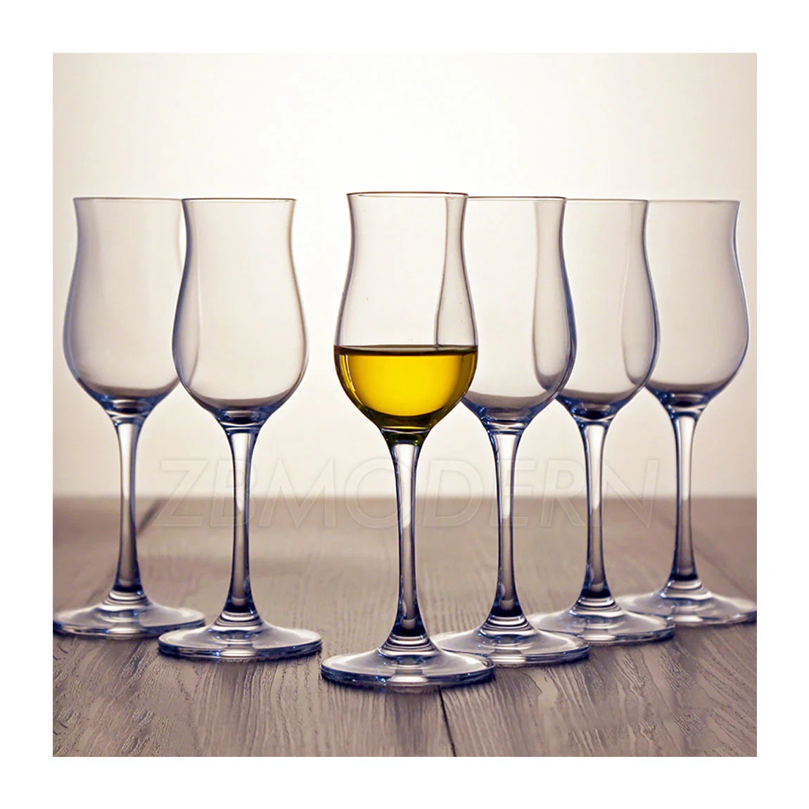 Wholesale Tulip Shaped 140ml Clear Short Stem Nosing Tasting Whisky Glassware Sniffing Whisky Glass Tasting