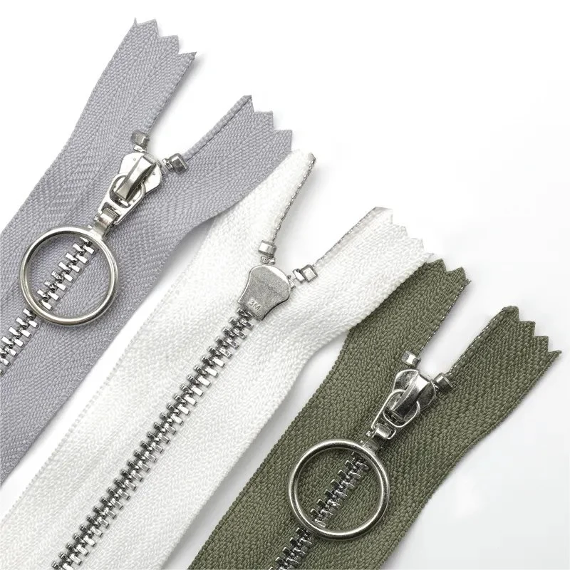 Oco Customized Wholesale/Supplier 5# Garment Accessories Metal Zipper for Garment Jacket Bag Sewing Multi-Color Metal Open-End Zipper