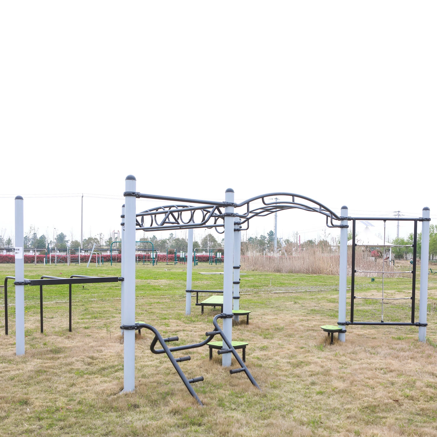 Outdoor Fitness Total Body Strength Training Gym Equipment