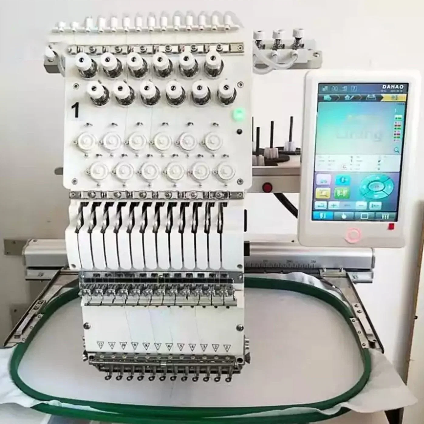 Single Head High Speed Lot Size Average Area Embroidery Machine with Free Embroidery Patterns