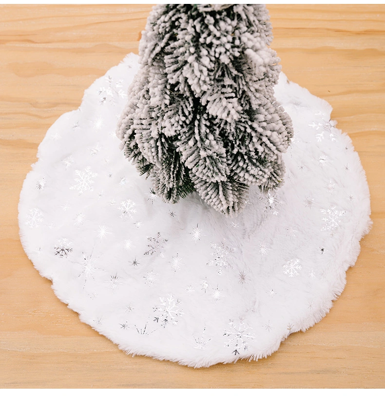 New Christmas Decorations Christmas Mini Tree Skirt Atmosphere Arrangement Tree Surround Snowflake Sequins White Tree Skirt