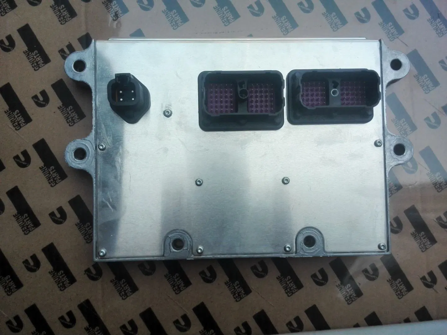 Electronic Control Module 3408501 4963807 4995445 3990517 Ecm