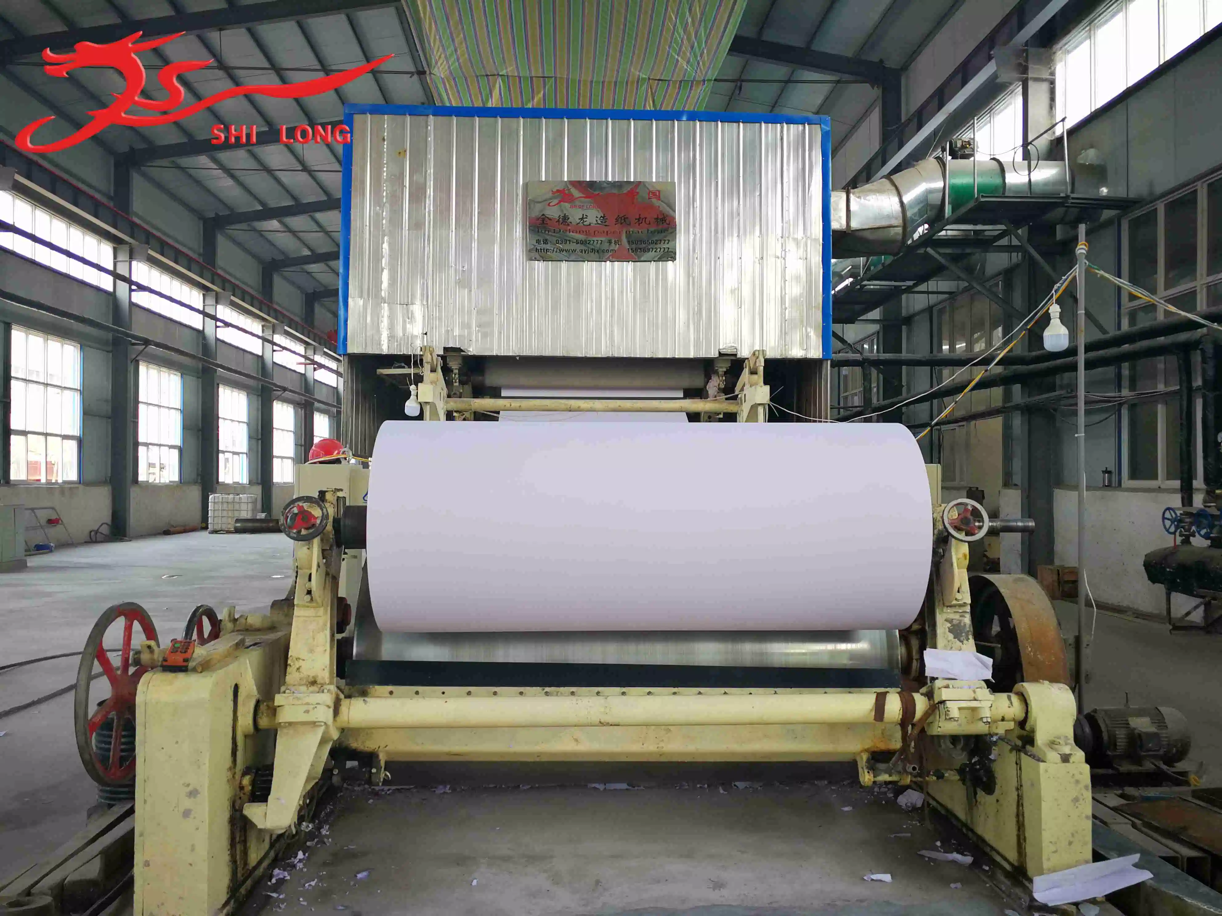 Salida de fábrica de negocios de papel automático Cultural Jumbo Rollo Línea de producción de China fábrica de papel