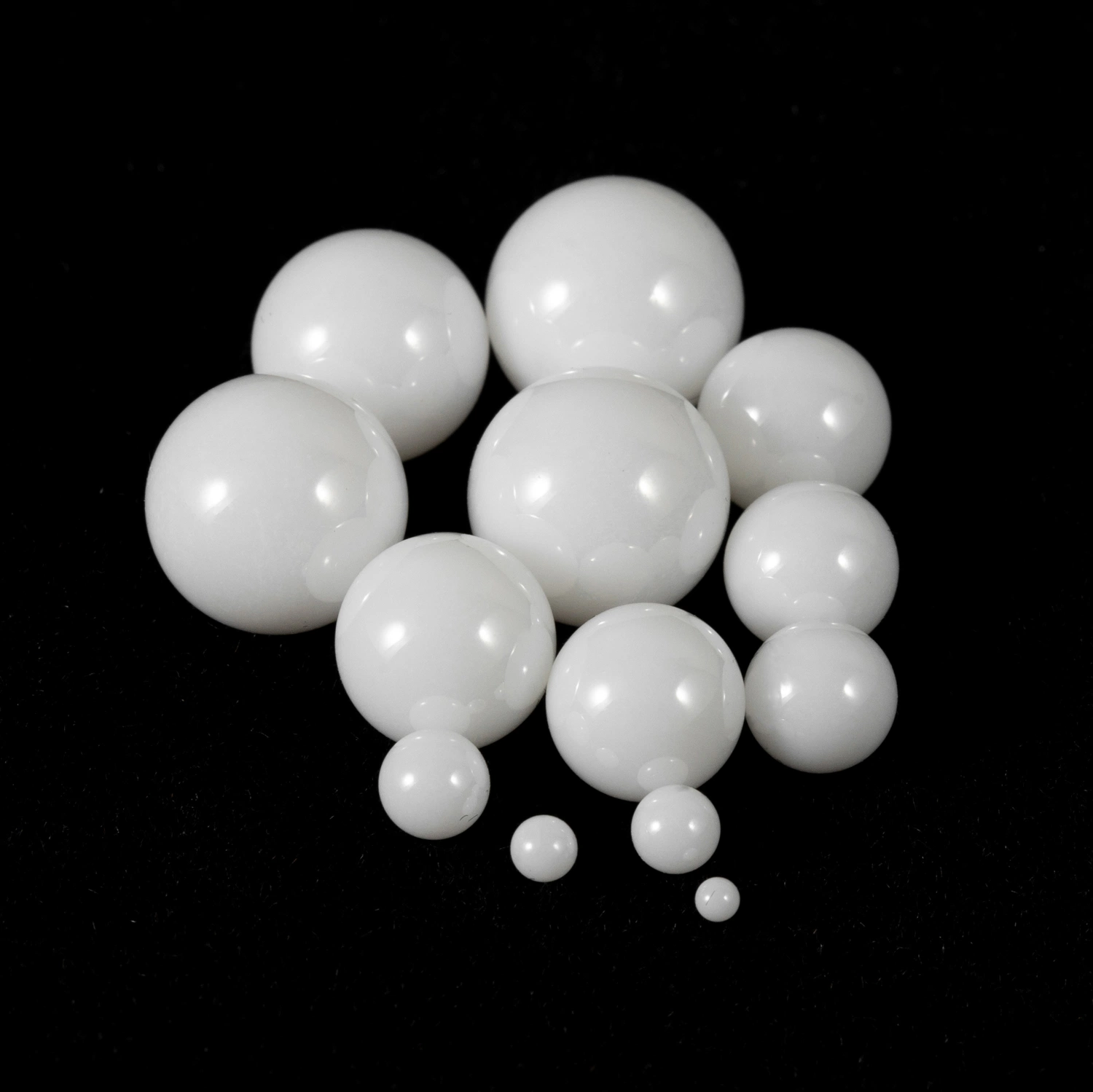 La alúmina de molienda de 0,3 mm de Zirconia Beads bolas de Cerámica de zirconio 9