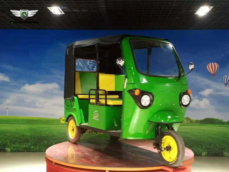 2022 Eco Friendly Tuk Tuk téléviseurs Bajaj Tricycle Mototaxi