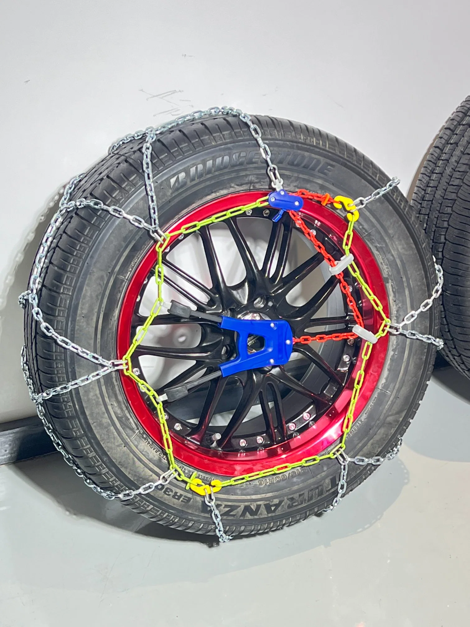 Snow Chains Tire Chains for Passenger Cars, Suvs, Tractor, Trucks, ATV, Forest