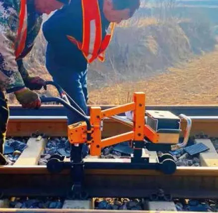 LJ-Ldb1701X clé à boulon de rail alimenté par batterie au lithium pour rail de chemin de fer Travail