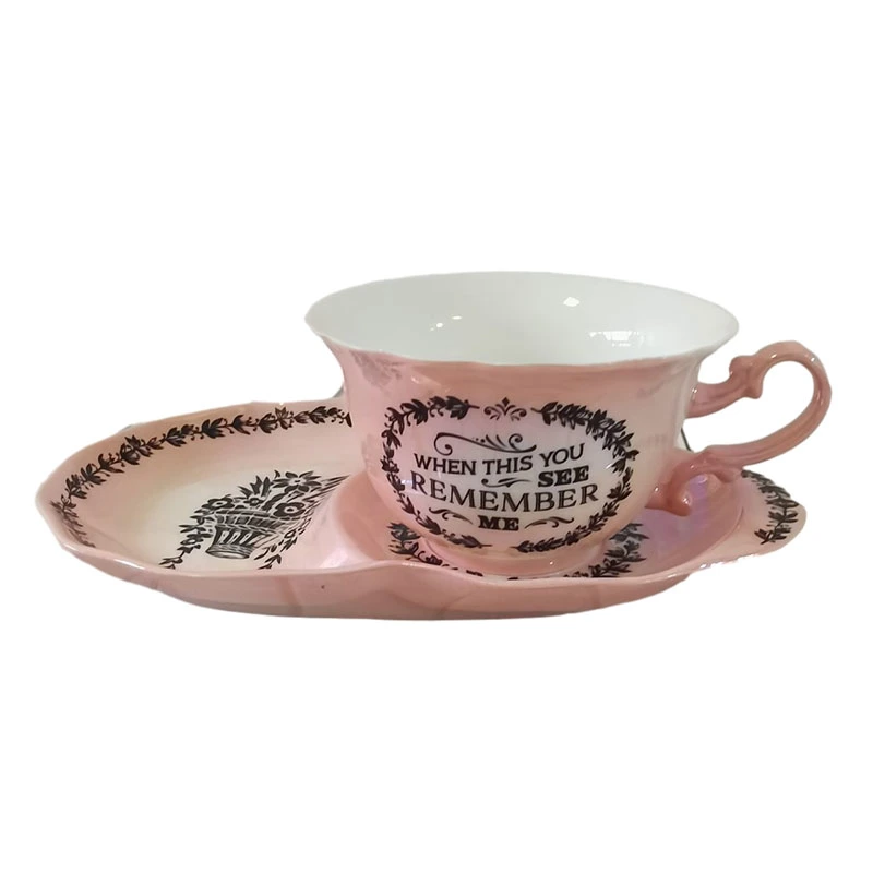 Fabrik Customized Keramik Pink Pearl Luster Glaze Tasse und Untertasse Set mit schwarzem Abziehbild Druck in Geschenkbox