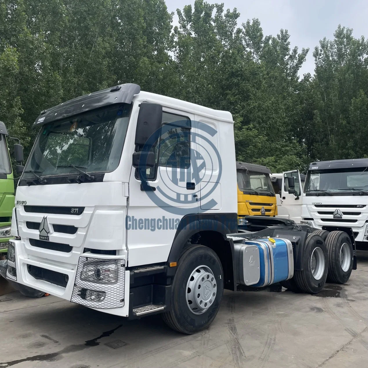 Усиленный Sinotuk HOWO 6X4 10 Уилер 2020 год использования Головка тягача