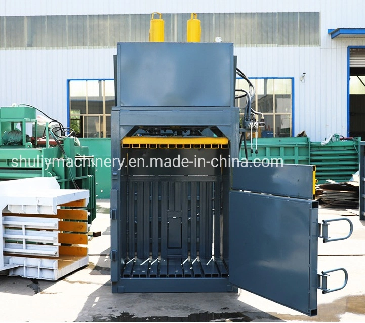 Small Vertical Type Waste Clothing Film Scrap Baler