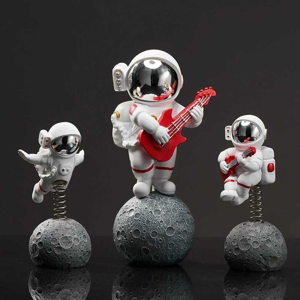 Nordic Modern Astronaut Figurines Statue Room Office Desk Accessories Home Decoration