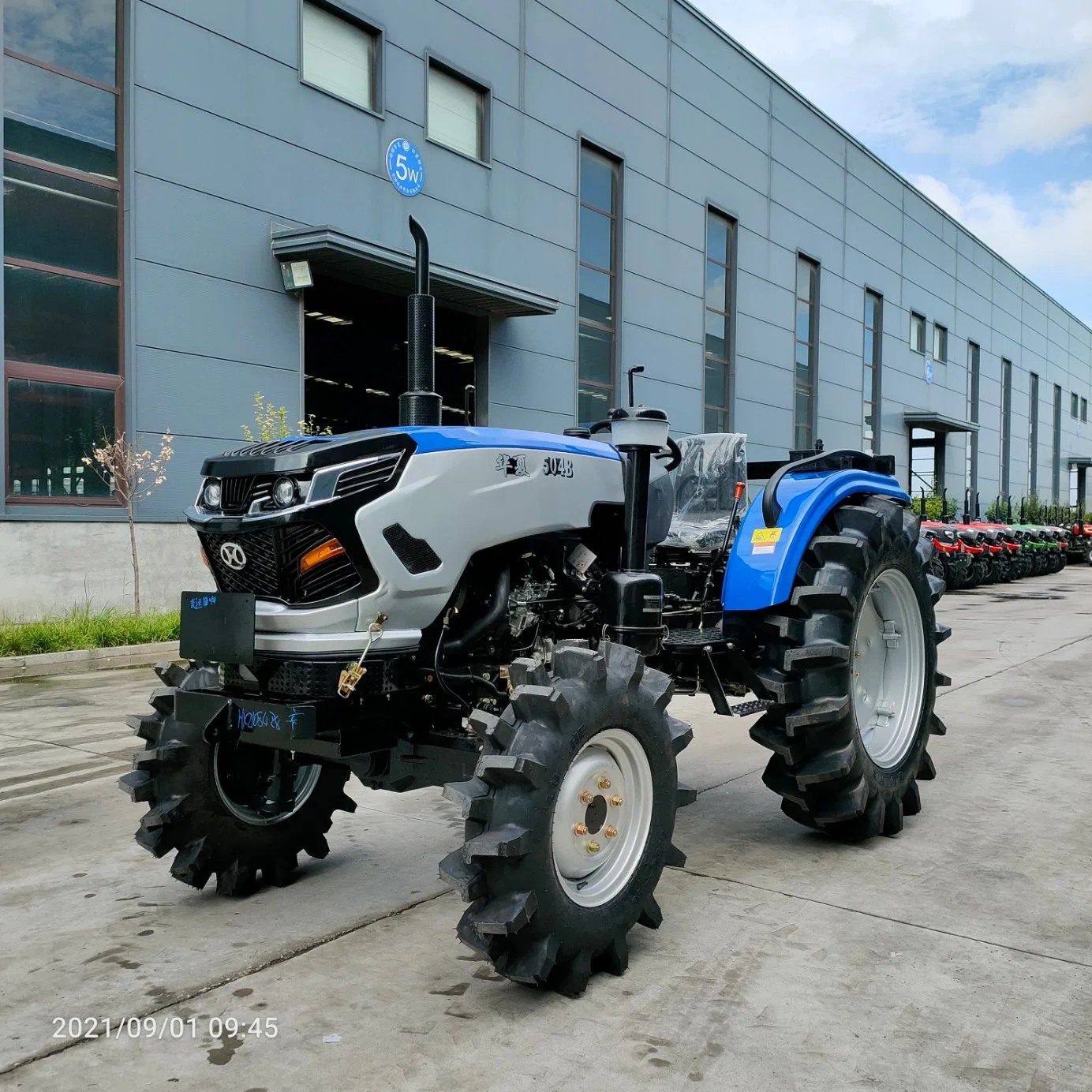 4W 50HP avec certificat CE Chine marque tracteur d'équipement agricole