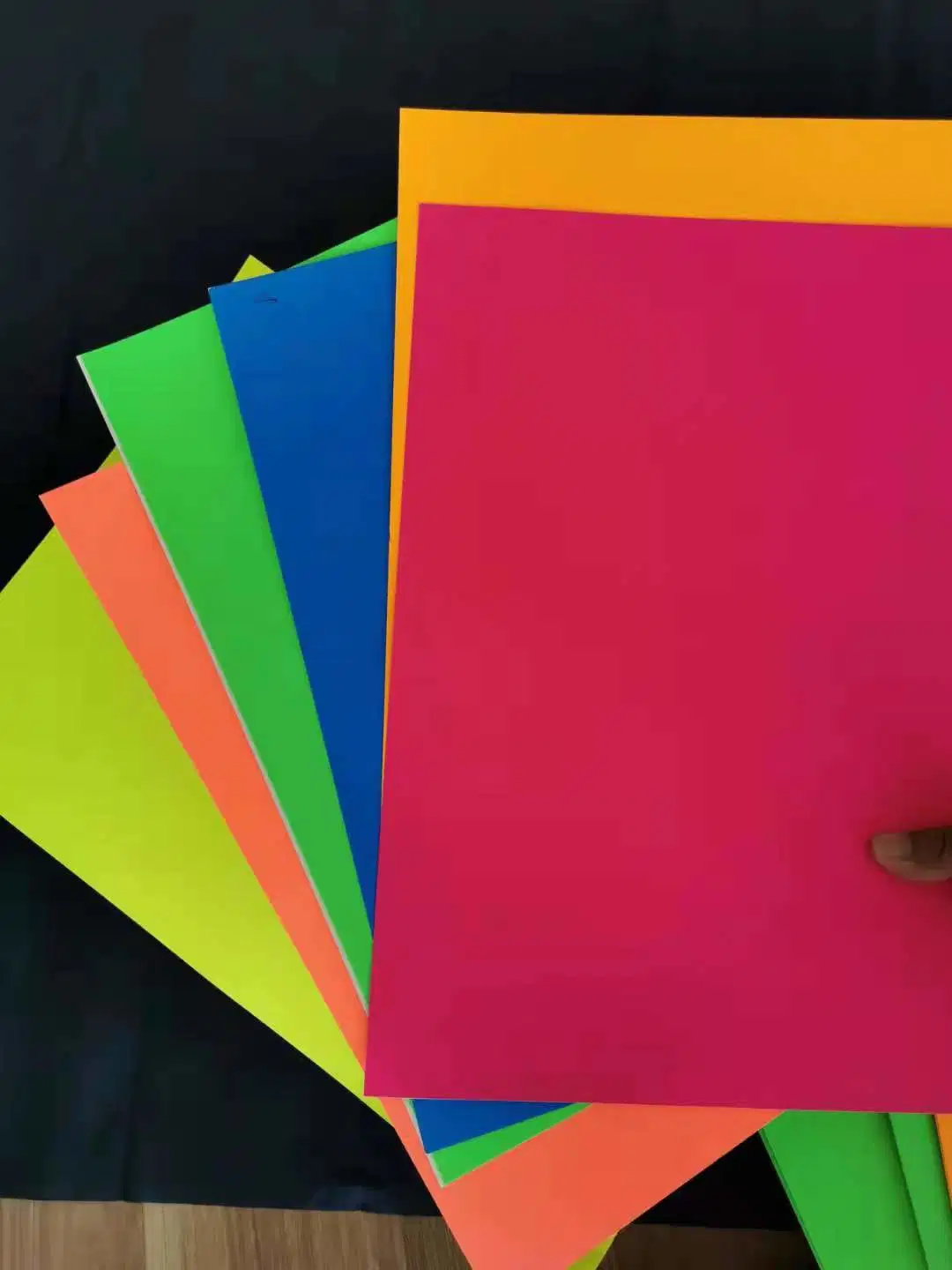 Fluorescent Neon Color Paper Supplier for Kids DIY