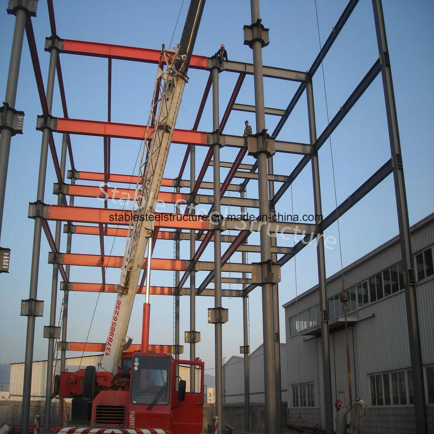 Construction de cinq étages en acier préfabriqué Construction Bureau Appartement immeuble en métal Avec mur civil