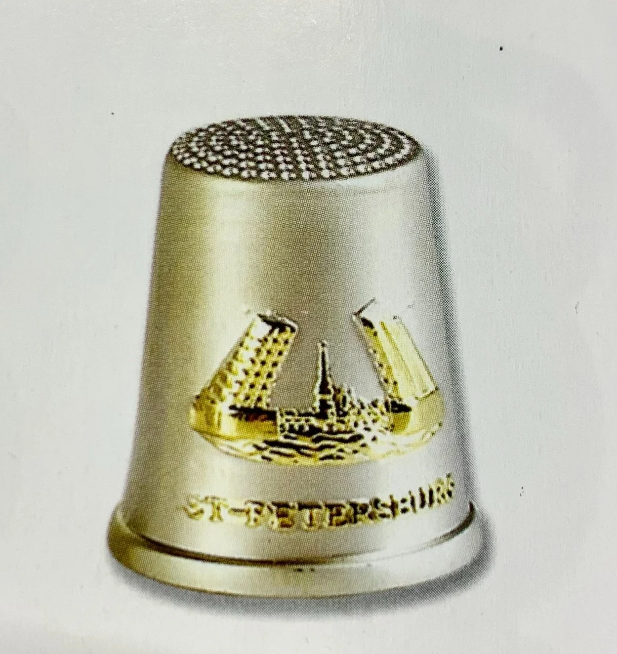 Souvenir Hand Applique Tailor Sewing Thimble Needlework Accessory Finger-Sleeves Knitting Quilting