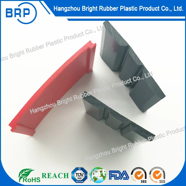 Usine chinoise d'extrusion et de profilage de plastique UHMWPE résistant à l'usure avec 25 ans d'expérience.