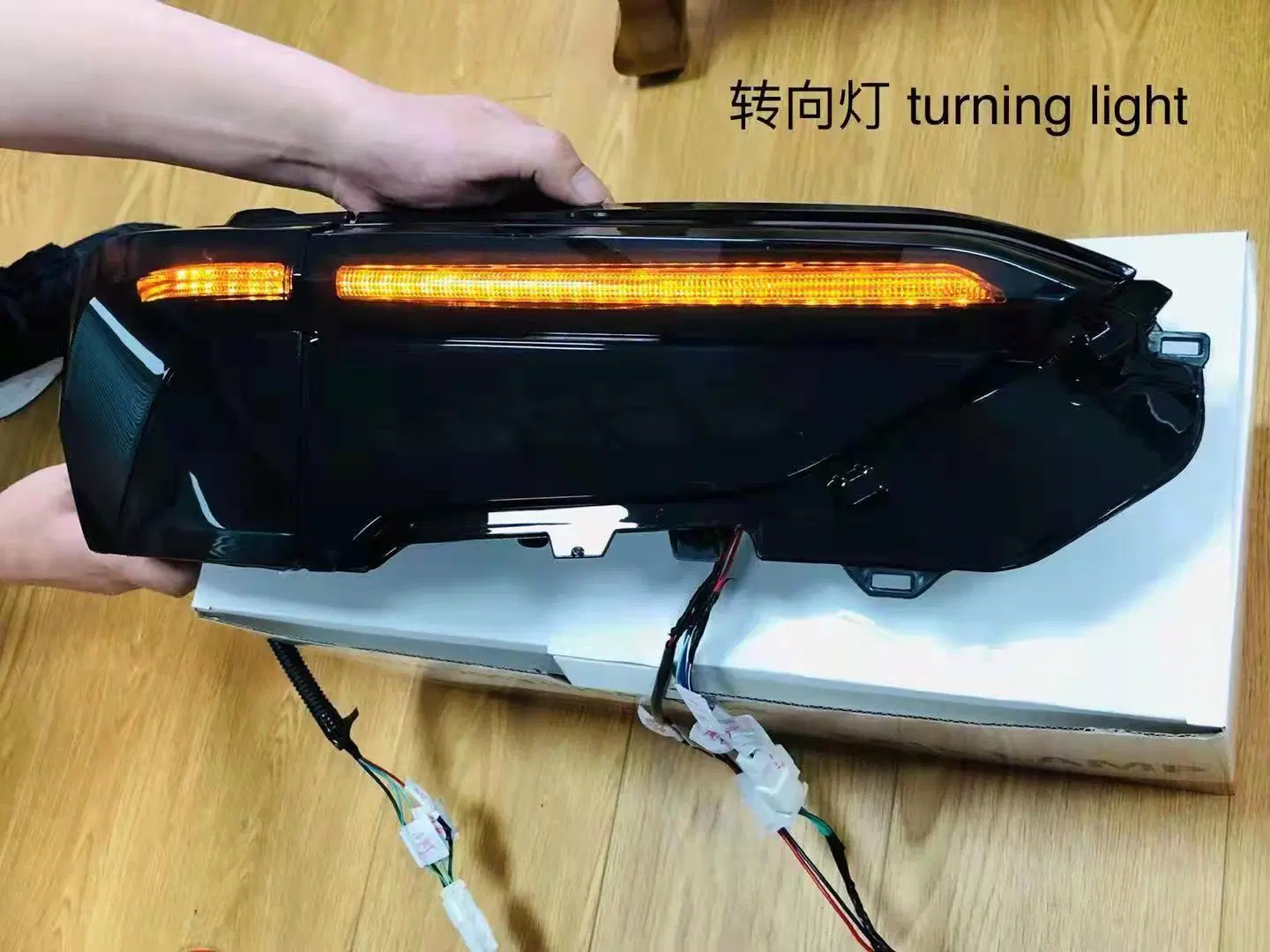 Accesorios de coche Coche nuevo Lámpara de luz trasera LED luz trasera para Toyota RAV4 2019-2021