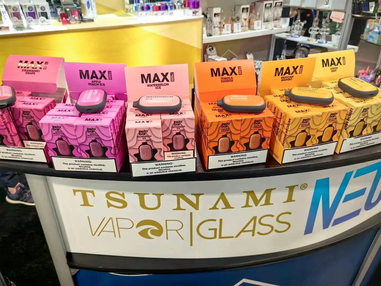 Neu eingetroffen auf Lager Einweg-Vape Pen Vape Factory Großhandel/Lieferant Vape Pen Instabar Max 7500 Puffs mit neuem Design