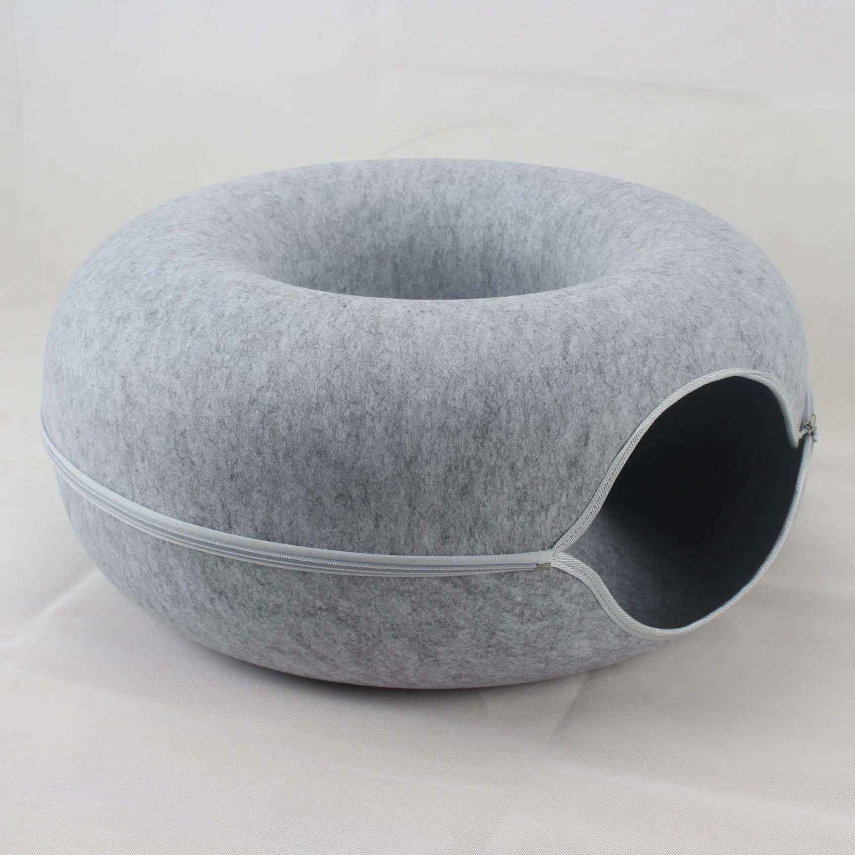 Factory Direct OEM ODM Recycled Polyester Felt Pet Products Pet Bed Pet Supply Pet Accessories Couch Cave Pet Cage Cat Condo