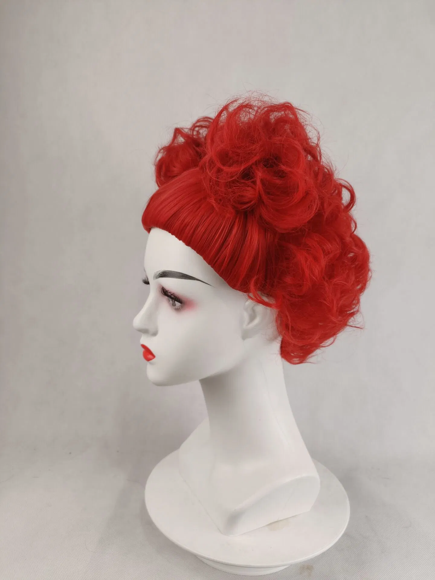 Wholesale/Supplier High quality/High cost performance Short Curly Wig Red Queen Cosplay Wigs