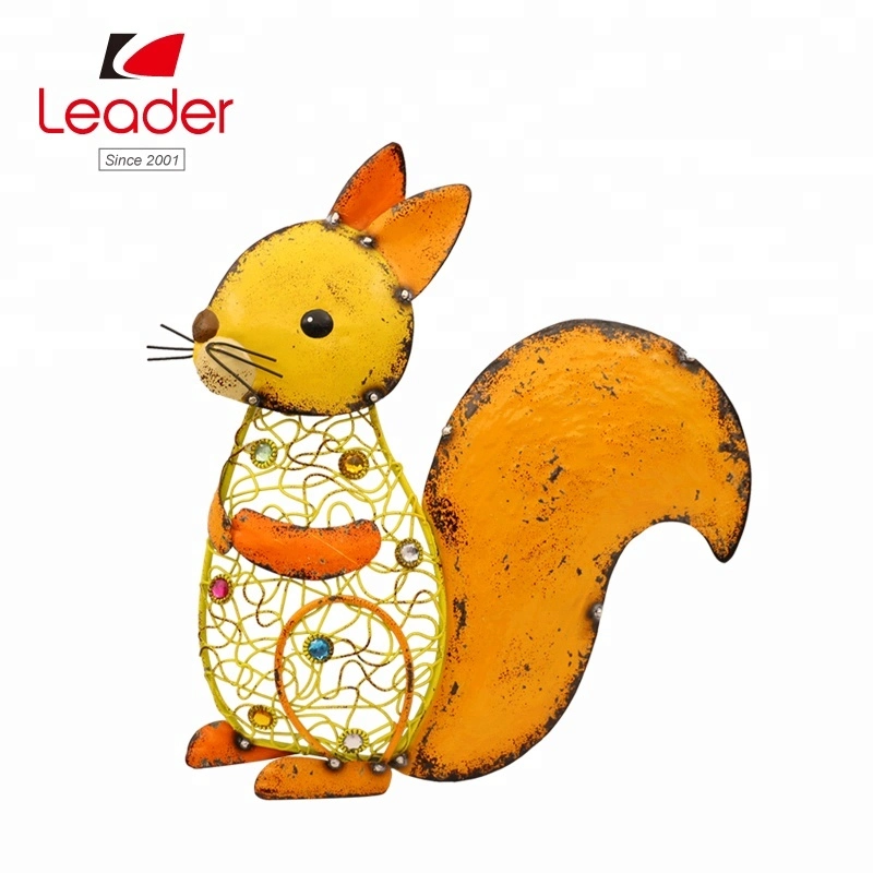 Popular Decorative Metal Squirrel Wall Art for Home Decoration