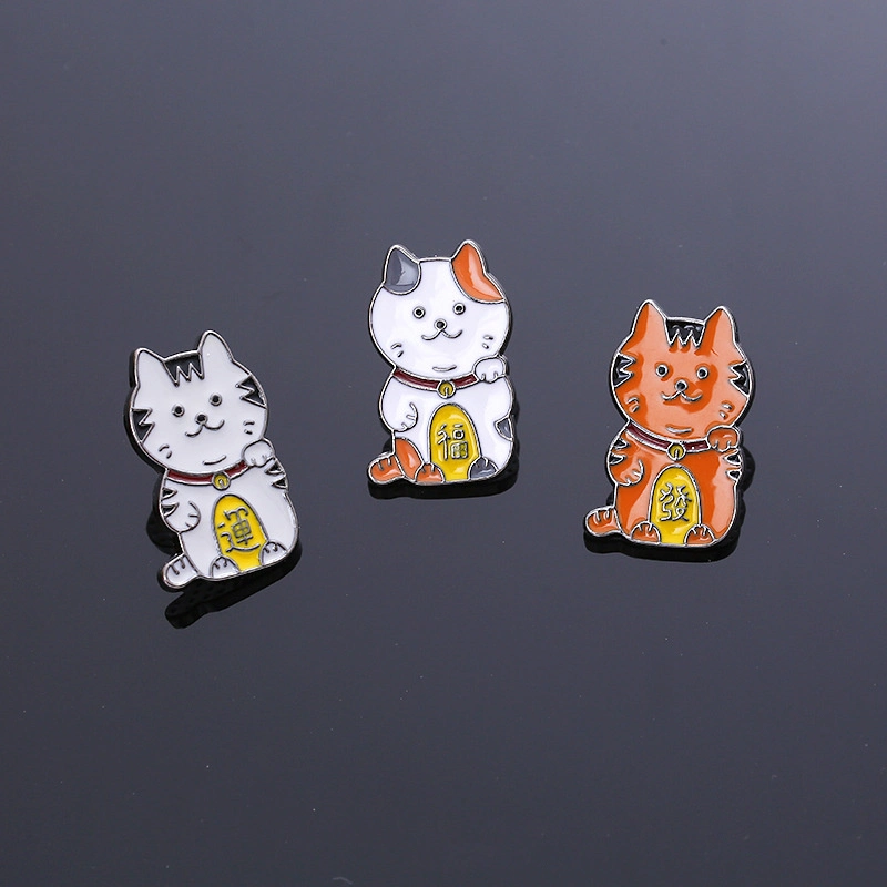 Wholesale/Supplier Custom Logo Cartoon Lucky Animal Cute Fortune Cat Pins Cute Pet Fashion Accessories Gifts Alloy Metal Hard Soft Brooch Enamel Badge Lapel Pin