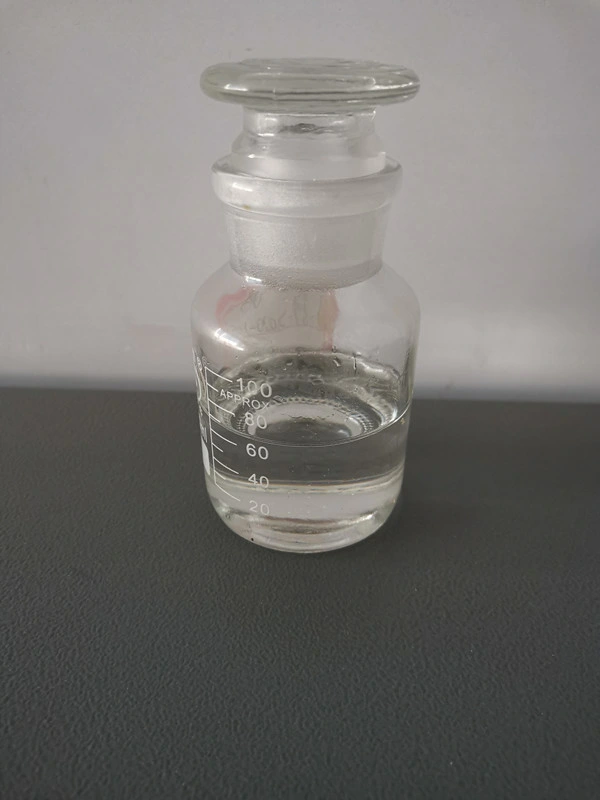 China Factory Sell Chemicals 2, 4-Dichlorobenzotrifluoride CAS 320-60-5