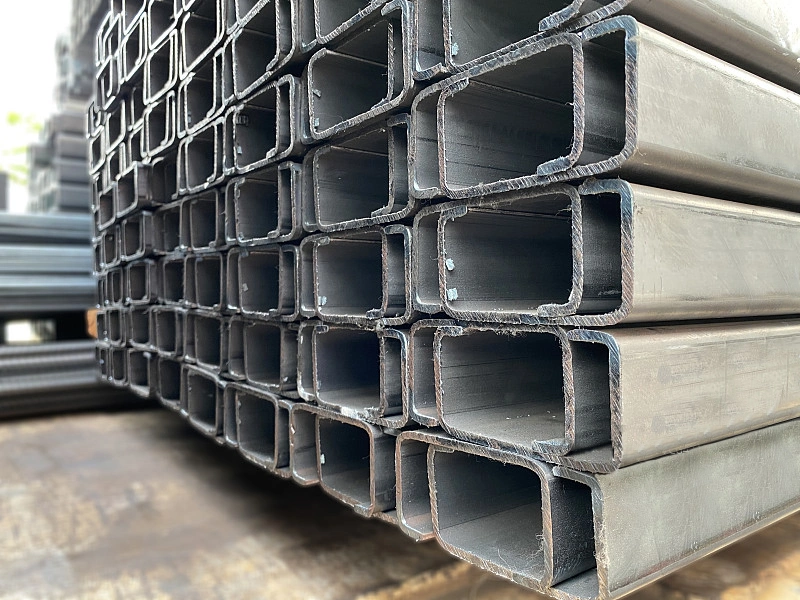 Factory Direct Sale Hot Rolled Galvanized U Steel Channels / Stainless Steel U Channel / Channel Steel