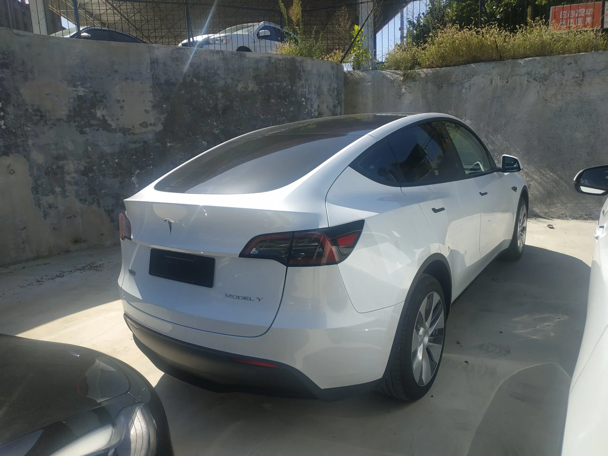 Véhicule d'occasion Tesla modèle y stock voiture électrique voiture d'occasion Avec une voiture électrique à prix réduit