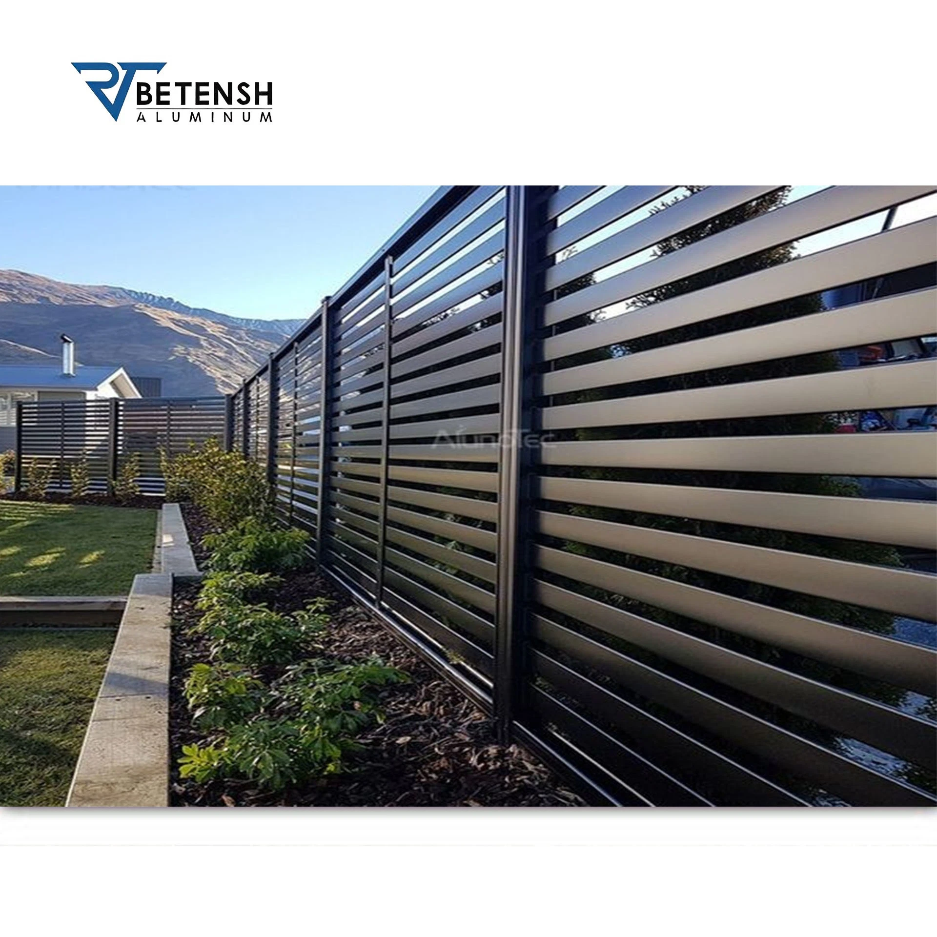 Powder Coating Easy to Install and Use Eco Friendly Materials Suitable for Various Scenes Aluminum Slat Fence