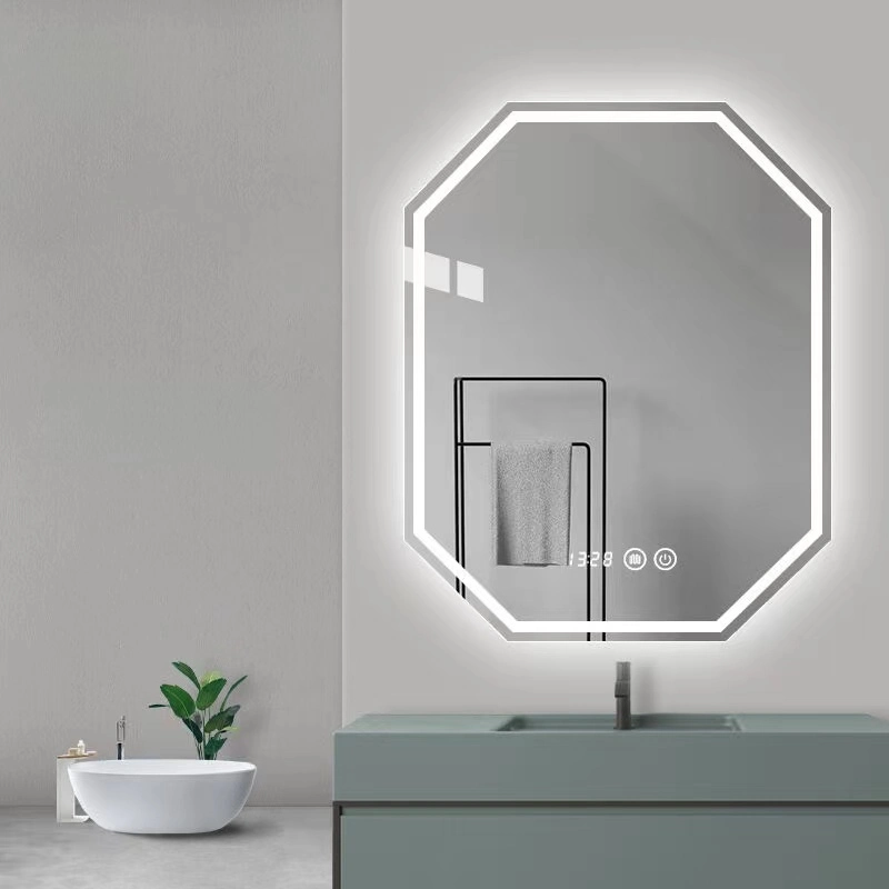 مصباح LED للحمام الذكي مثبت على الحائط مزود بشاشة تعمل باللمس مضادة للضباب المرآة