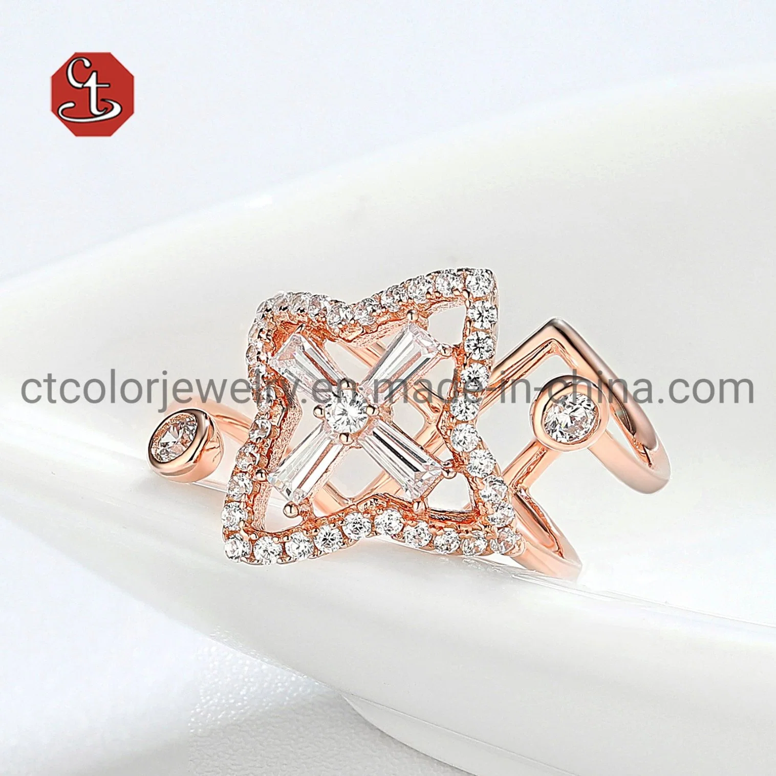 Chinese Supplier Silver Ring Wholesale/Supplier Jewelry Fashion Micro Setting Ring