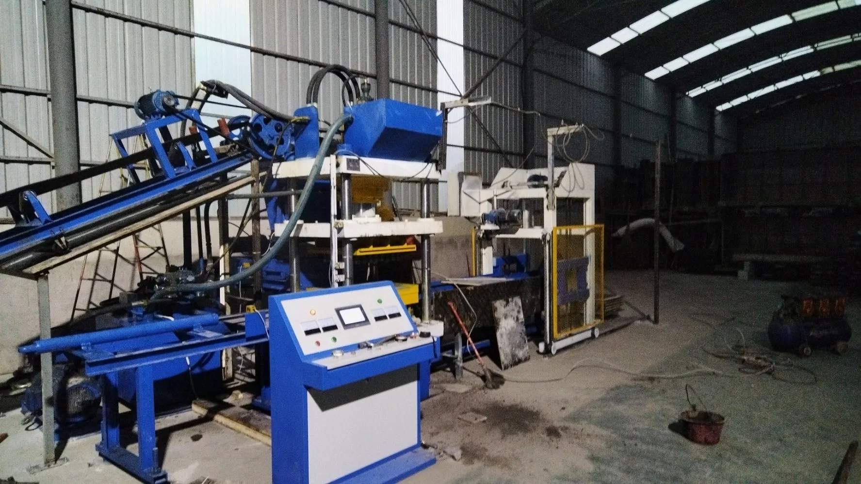 Concrete Block Making Machine Made in China