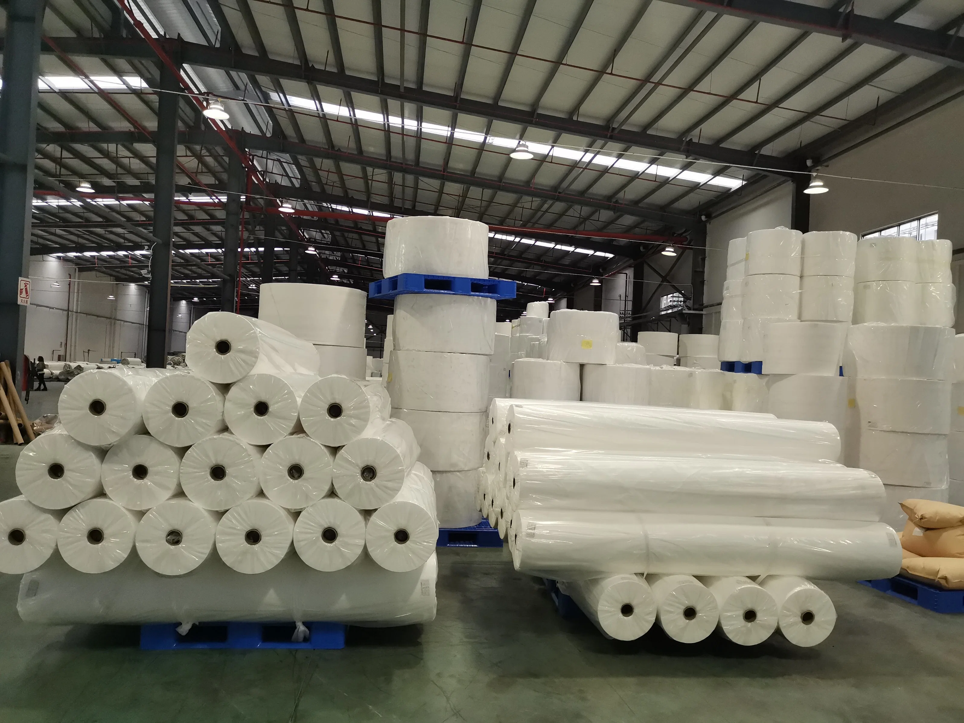 Durable, Light, Eco-Friendly, Water Proof, Breathable Dreamleader / OEM PP Nonwoven Fabric