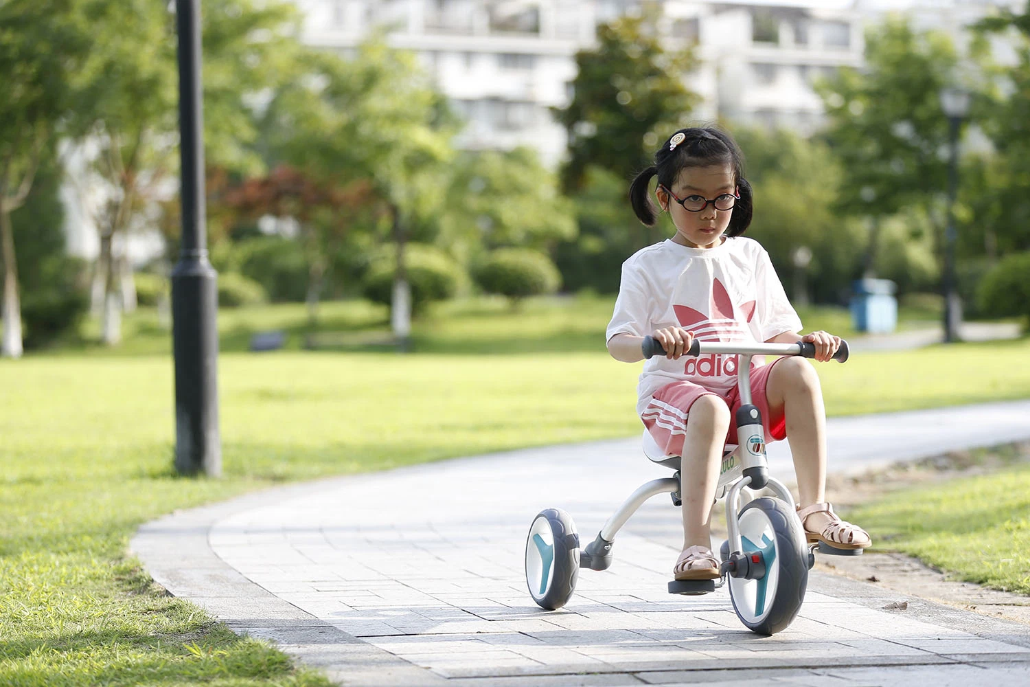 Kids Ride on Toy Bike Folding Baby 8 Inch 3 Wheel Balance Bike Bycicle Aluminum Cycle for Baby Kids Girls