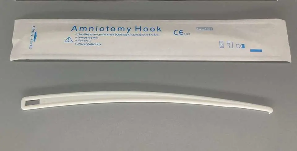 Perforador desechable de membrana amniótica Amniotmy Hook