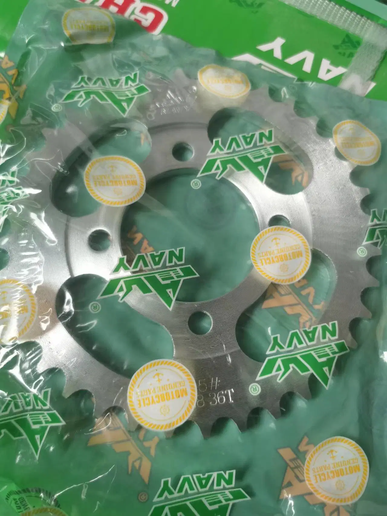 Sample Available Motorcycle Chain Sprocket Complete Kit CD110 428h-38t-14t 112L