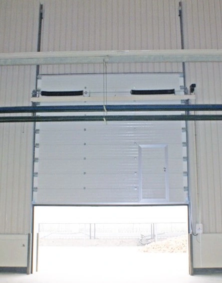 Secção de Segurança manual com isolamento térmico e antiesmagamento automática industrial Levantar a porta exterior de enrolar da garagem da porta automática