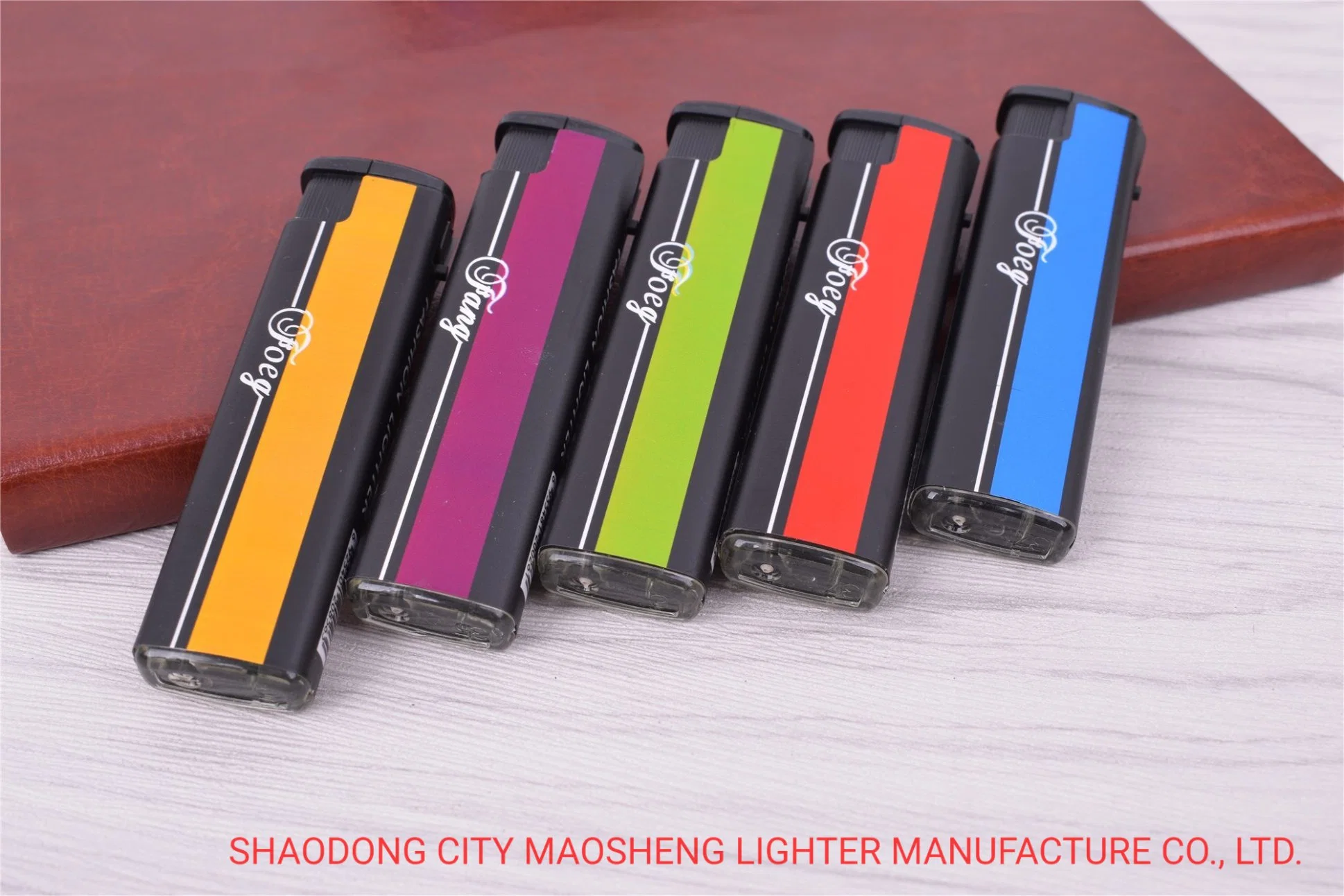 8.0cm Refillable Wind-Proof Electronic Plastic Jet Lighter Solid Color