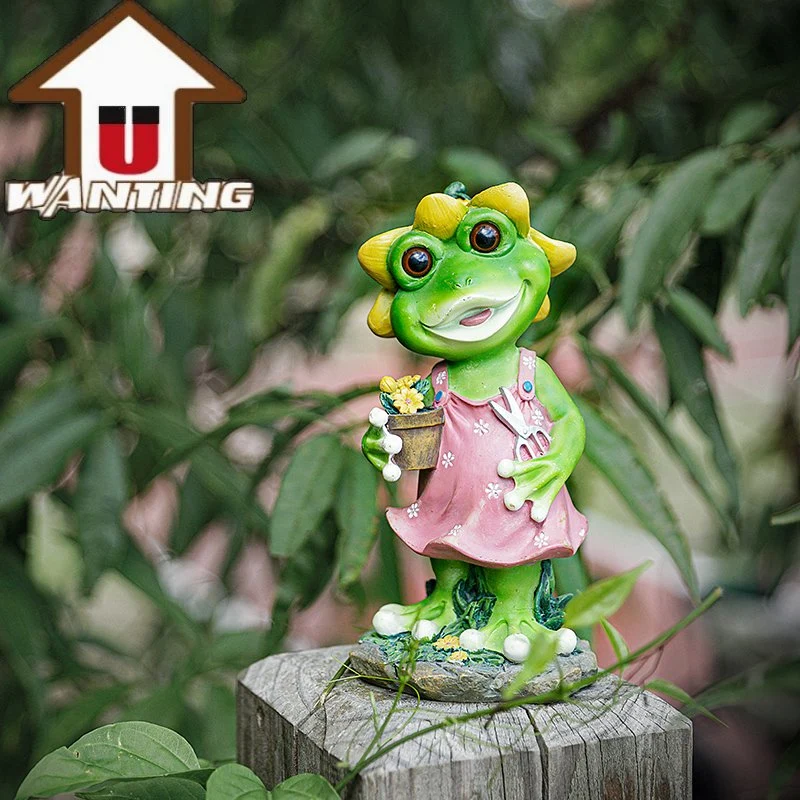 Funny Frog Resin Animal Decor Figurine Ornament Garden Yard Cute Christmas Decor