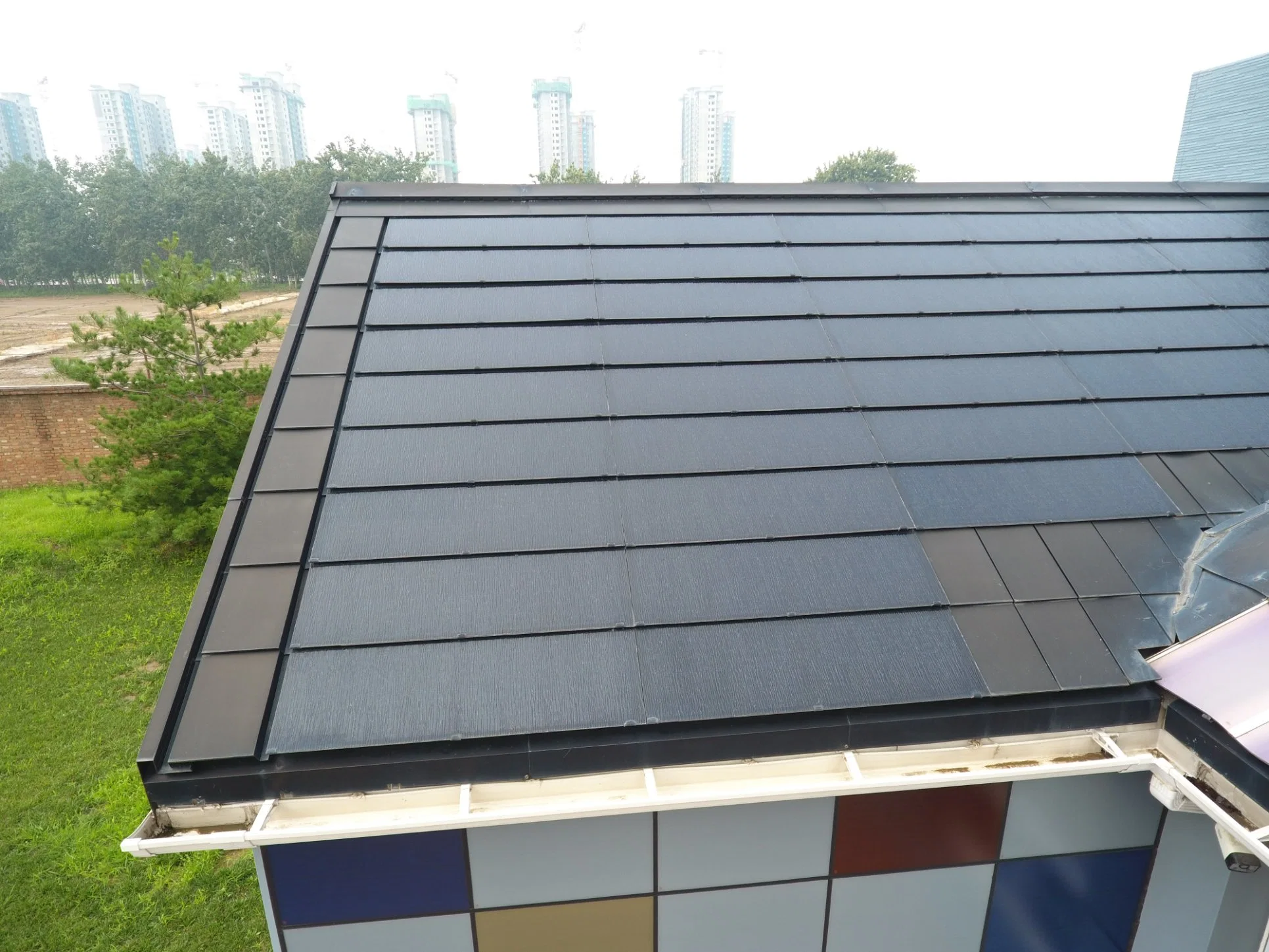 China BIPV techo baldosas caliente Venta 100 vatios precios baterías 10kwh 1000W Precio Panel Solar