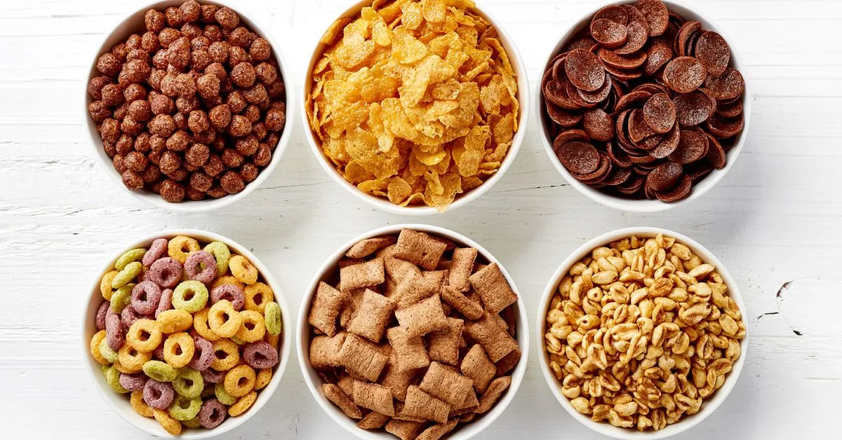 Extruded Puff Corn Rice Cereals Breakfast Coco Chocolate Corn Flakes Making Machine