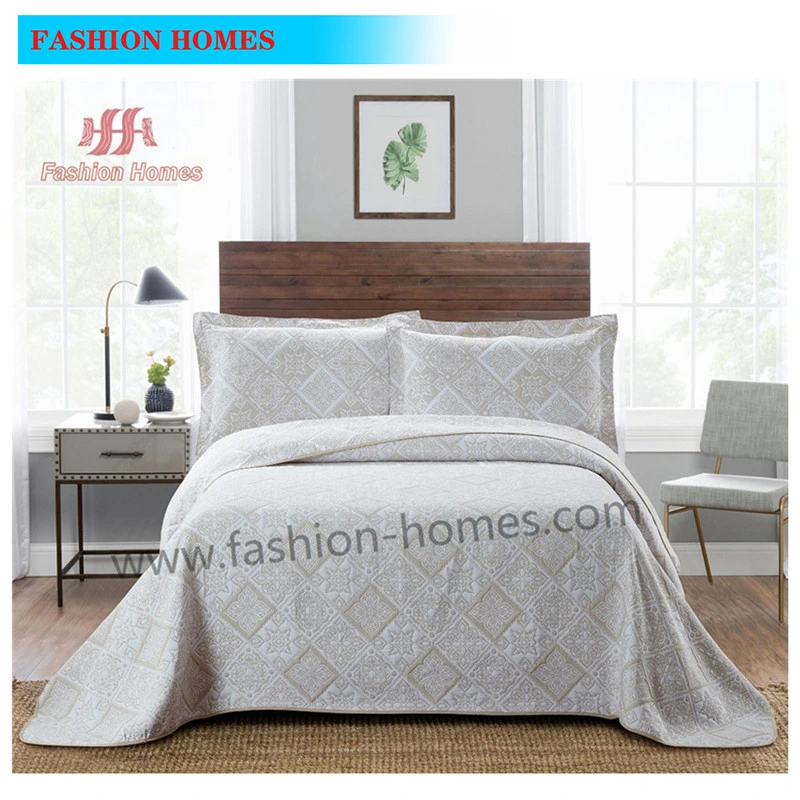 3 Pieces 100% Polyester Jacquard Quilt and Home Textile for Use