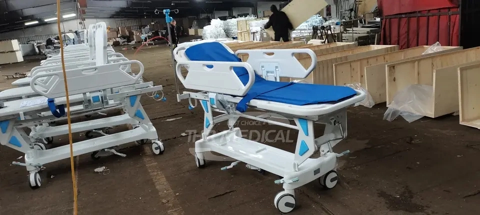 Medical Hydraulic Rise-and-Fall Stretcher Cart Transfer Trolley (THR-111-A)