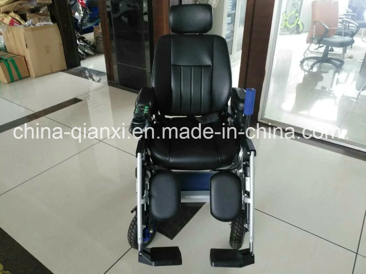 New Design Lithium Electric Wheelchair with Ce