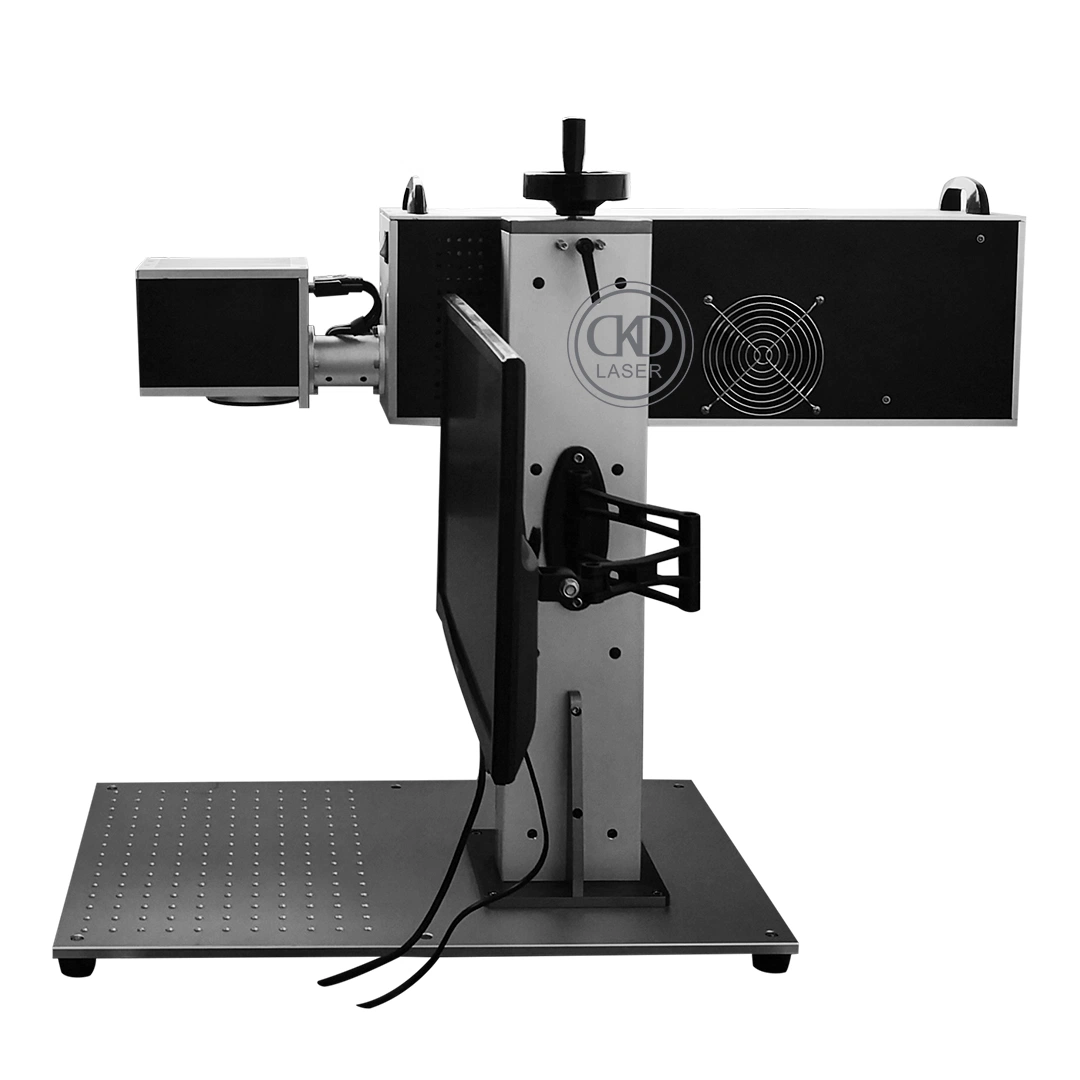 machine à gravure laser CO2 pour stylo en bois Logo figure en cuir de sculpture sur du papier de marquage la coupe