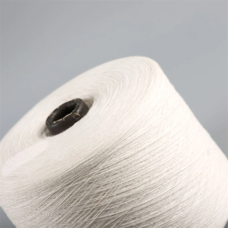 China Textile Supplier Ring Spun CVC 55/45 20s 26s 30s 32s 40s 45s White Color Yarn Wholesale/Supplier