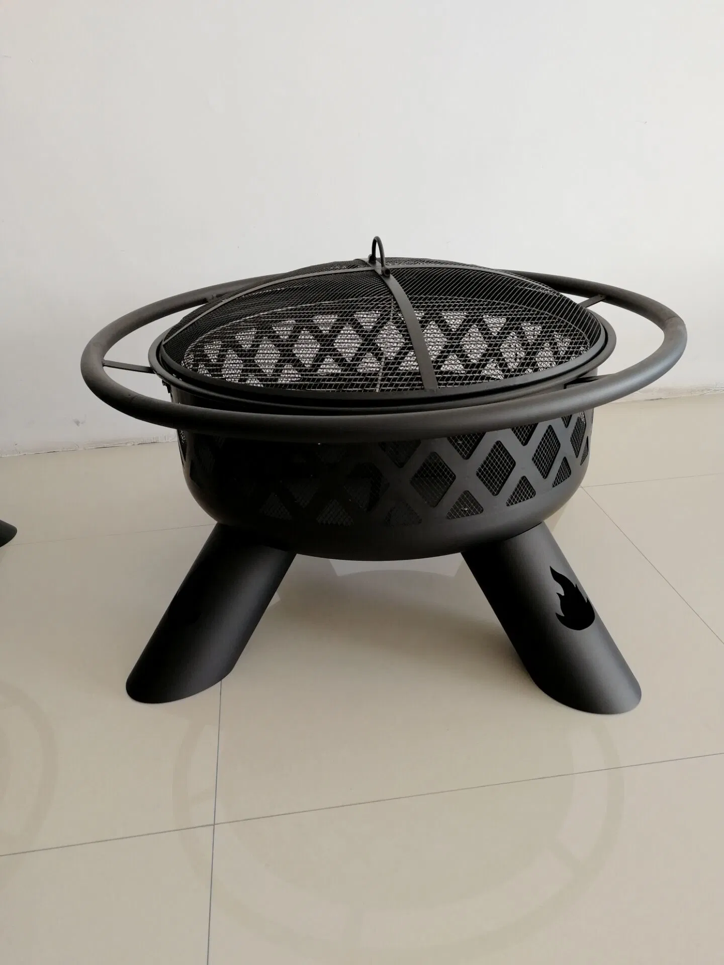 Fire Pit Campfire Ring - Large Round Outdoor Heavy Duty Metal Wood Burning Firepit with Fire Poker