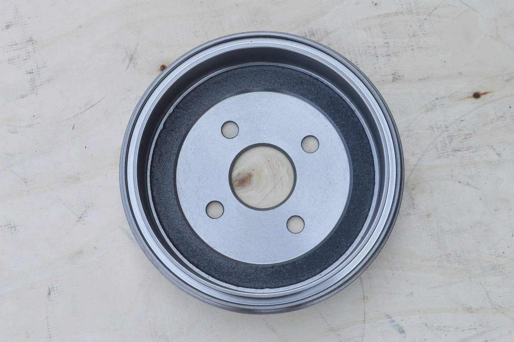 Brake Drum Ht 250 4243116031 for Toyota Corolla