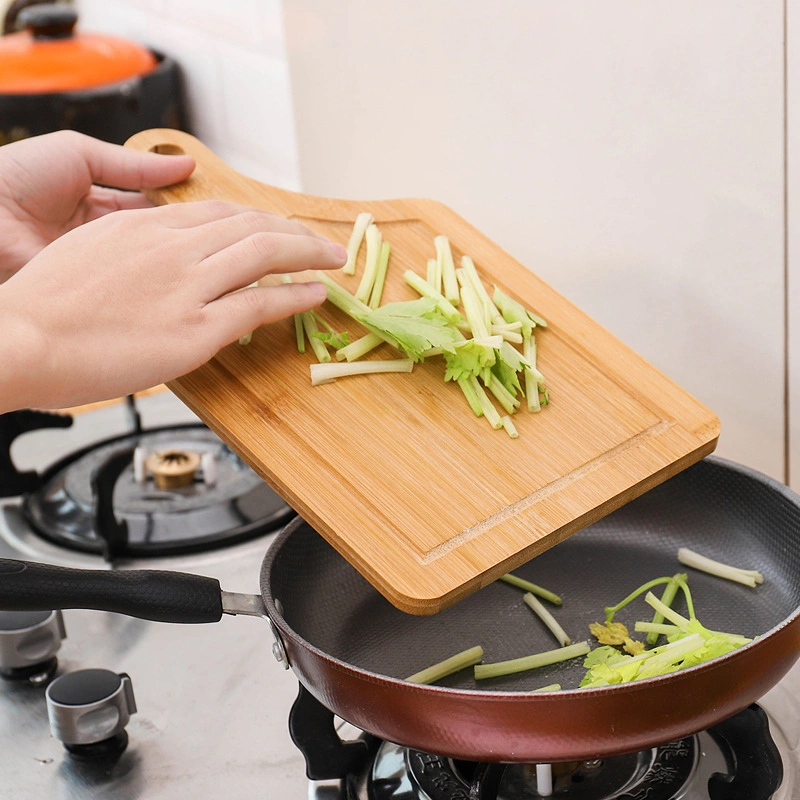 FDA LFGB Kitchenware Small Bamboo Cutting Board with Handle for Bread and Food Serving